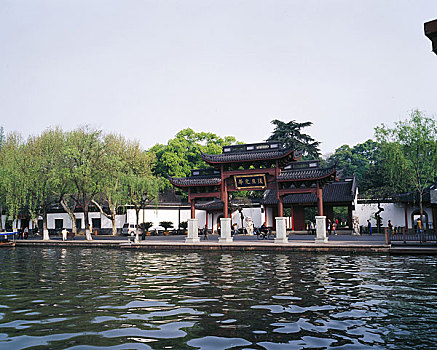 quay thử xổ số khánh hòa